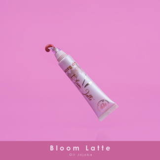 Bloom latte lip balm (2-coofevino)/brillo hidratante